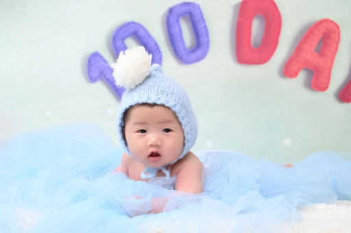 巴中1岁宝宝睡觉翻来覆去